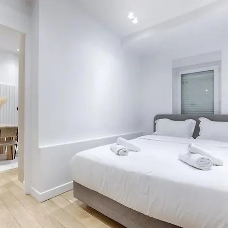 Montparnasse - Modern & Renovated 3bd For 8 Guests Paris