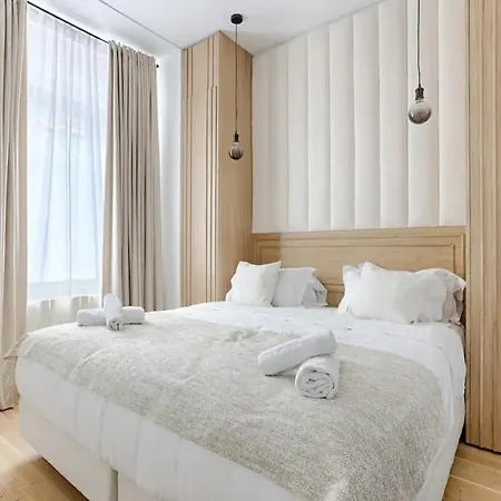 Montparnasse - Modern & Renovated 3bd For 8 Guests * Paris