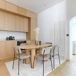 Montparnasse - Modern & Renovated 3Bd For 8 Guests
